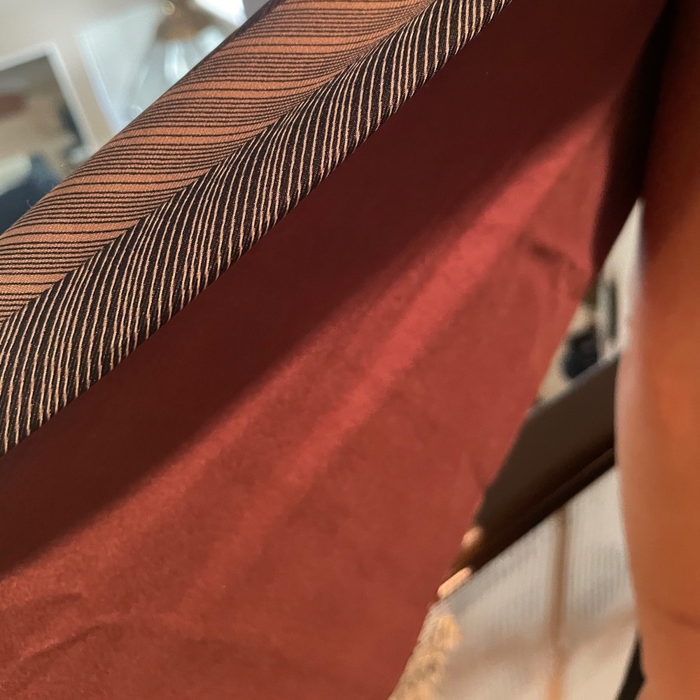 Silk scarf with soft lining